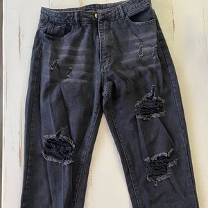 Women’s boyfriend jeans